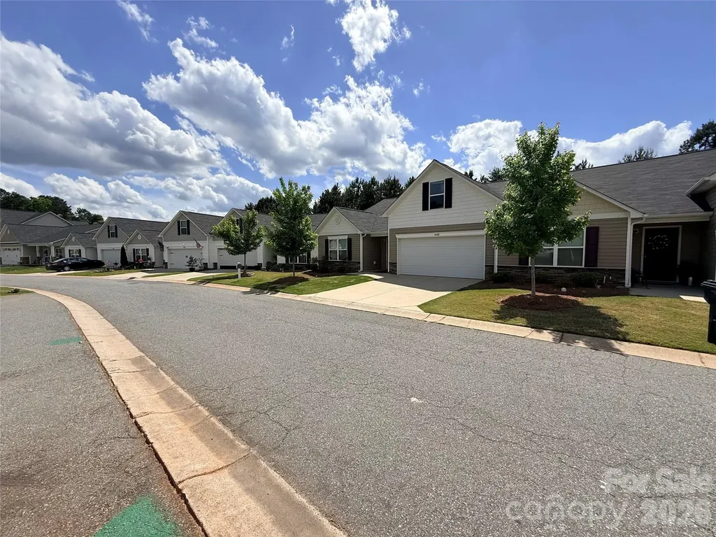1431 Amberlight Circle Salisbury NC 28144