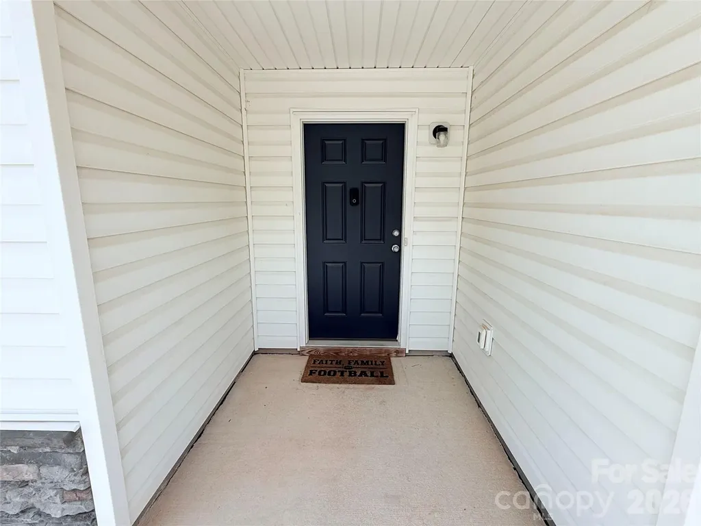 1431 Amberlight Circle Salisbury NC 28144