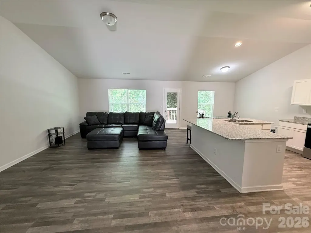 1431 Amberlight Circle Salisbury NC 28144
