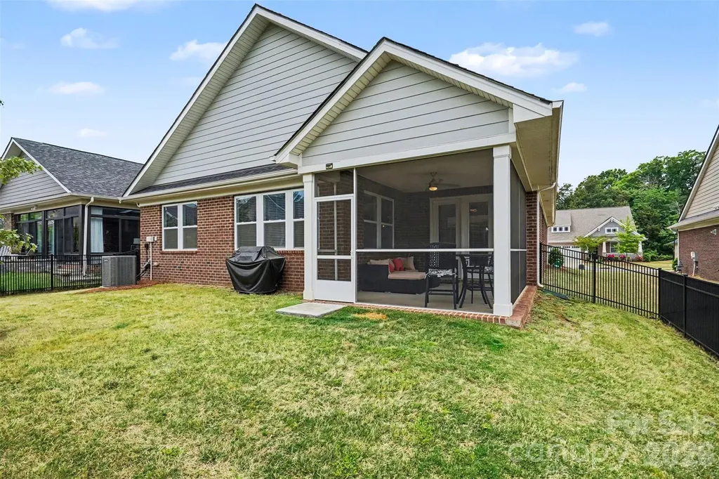 3232 Marchers Trace Drive Charlotte NC 28227