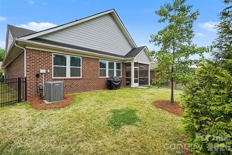 3232 Marchers Trace Drive Charlotte NC 28227