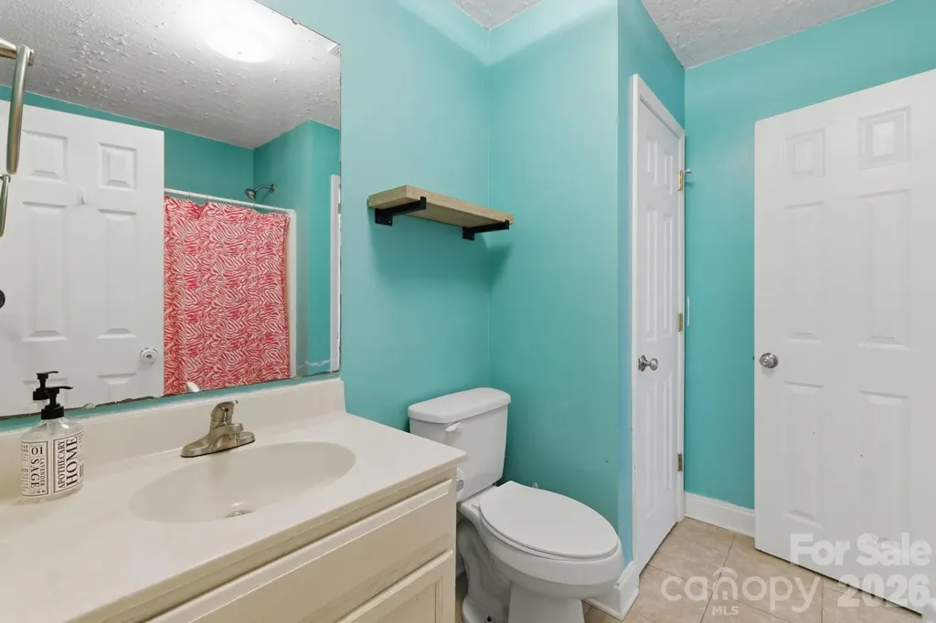 77 Lees Creek Road Asheville NC 28806