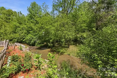 77 Lees Creek Road Asheville NC 28806