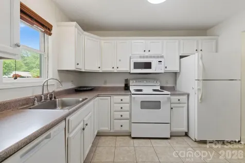 77 Lees Creek Road Asheville NC 28806