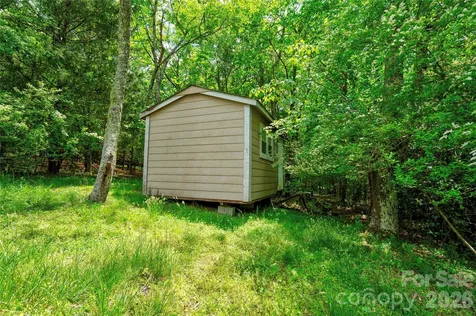 111 Harbor Point Drive Cherryville NC 28021
