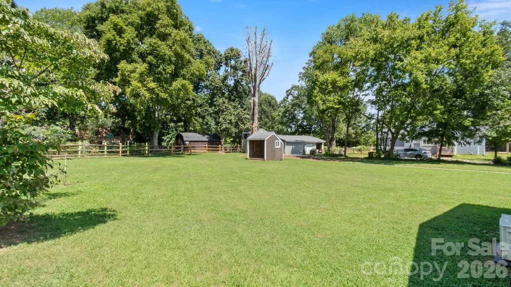 8809 Fairview Road Mint Hill NC 28227