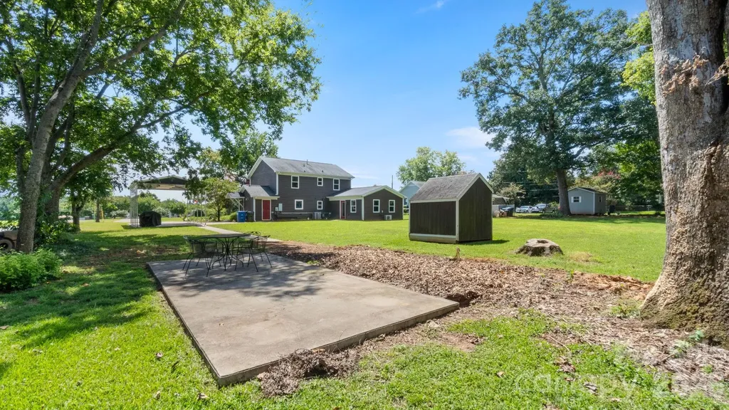8809 Fairview Road Mint Hill NC 28227