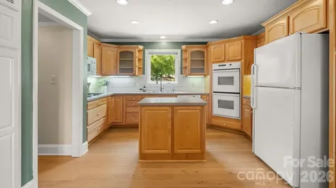 8809 Fairview Road Mint Hill NC 28227