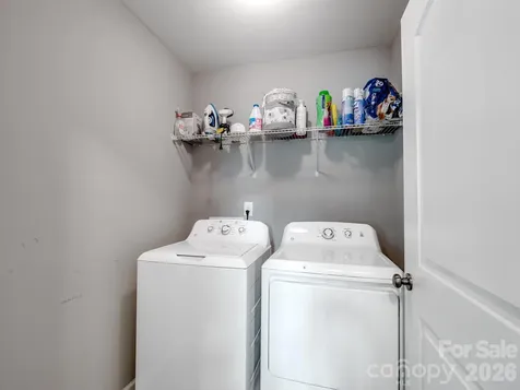 3702 Wiegon Lane Charlotte NC 28216