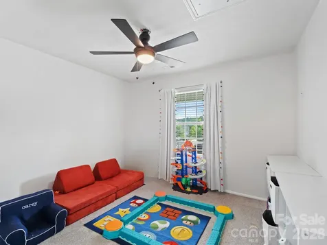 3702 Wiegon Lane Charlotte NC 28216