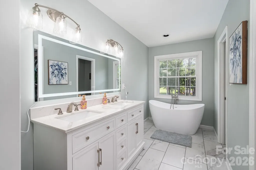 136 Persimmon Creek Road Kings Mountain NC 28086