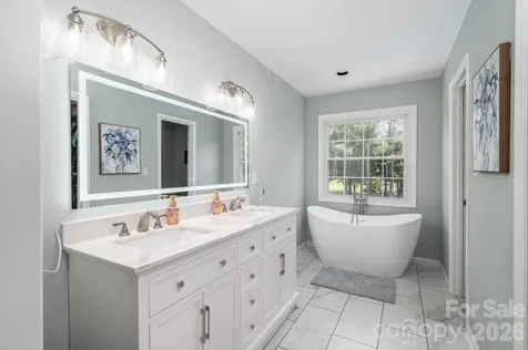 136 Persimmon Creek Road Kings Mountain NC 28086