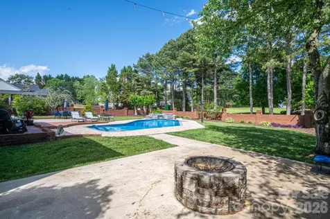 136 Persimmon Creek Road Kings Mountain NC 28086