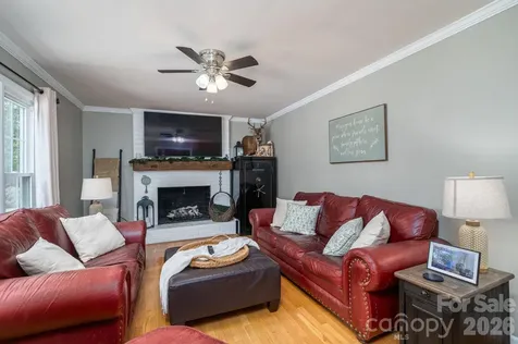 136 Persimmon Creek Road Kings Mountain NC 28086