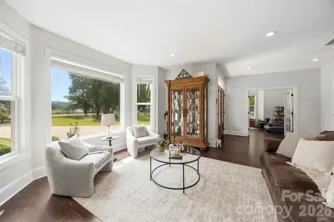 5555 Riverfront Road Lake Wylie SC 29710