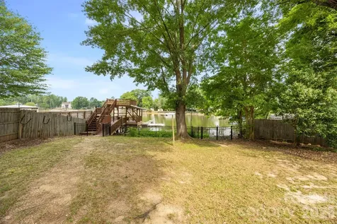 5555 Riverfront Road Lake Wylie SC 29710