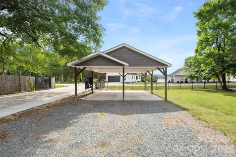 5555 Riverfront Road Lake Wylie SC 29710