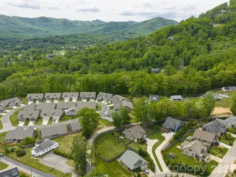 10 Starwood Valley Trail Arden NC 28704