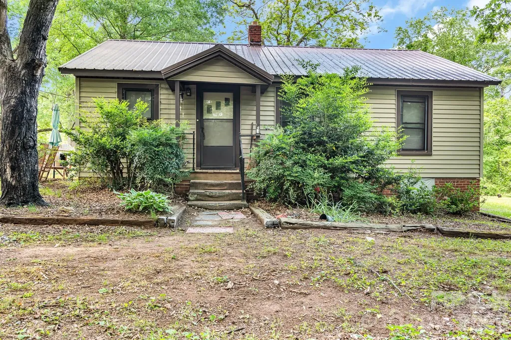 3240 W Innes Street Salisbury NC 28144