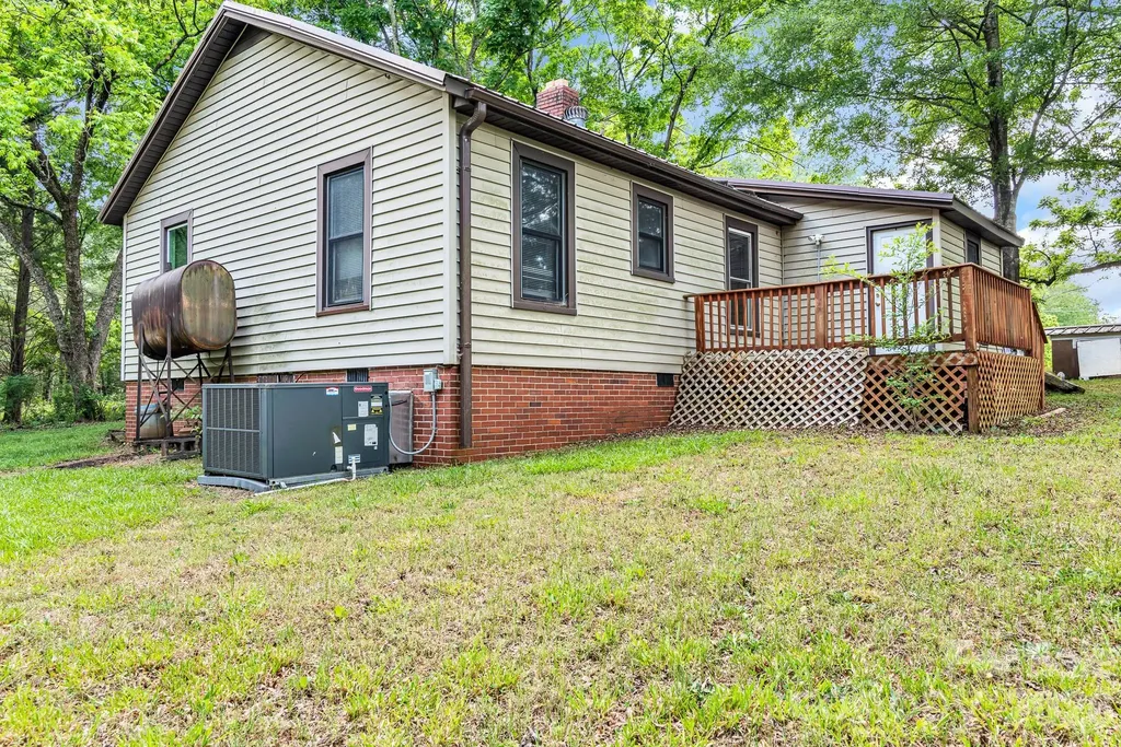 3240 W Innes Street Salisbury NC 28144