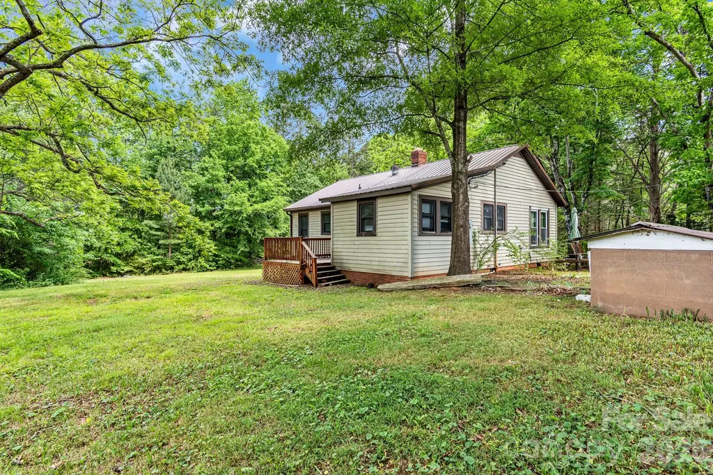 3240 W Innes Street Salisbury NC 28144