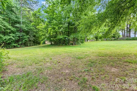 3240 W Innes Street Salisbury NC 28144