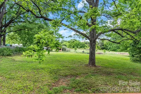 3240 W Innes Street Salisbury NC 28144