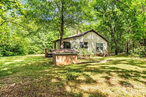 3240 W Innes Street Salisbury NC 28144