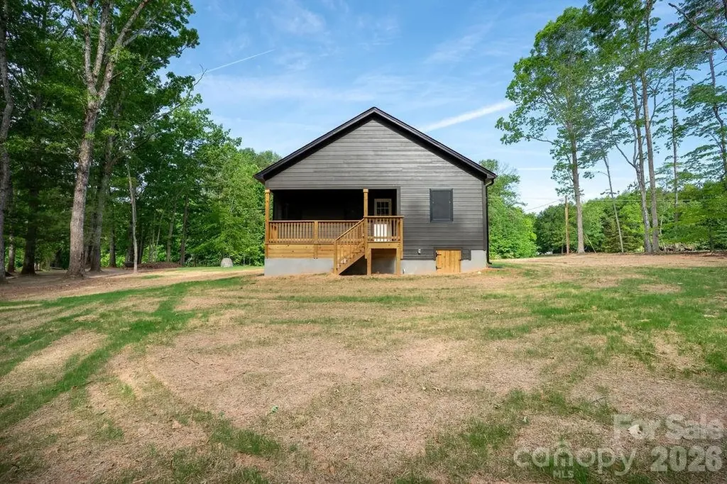 2424 Puetts Chapel Road Bessemer City NC 28016