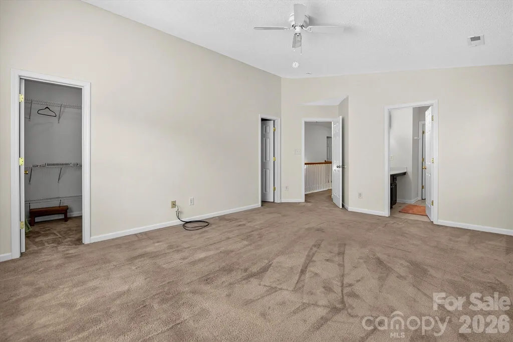9833 Aventide Lane Charlotte NC 28215