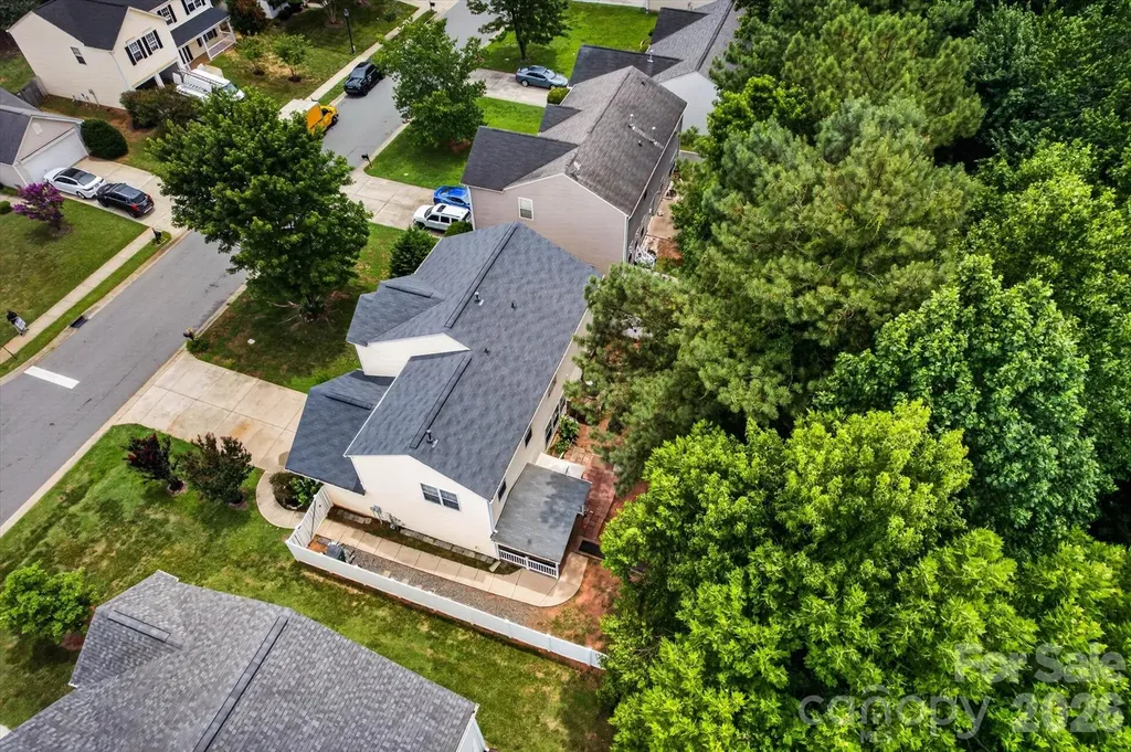 9833 Aventide Lane Charlotte NC 28215