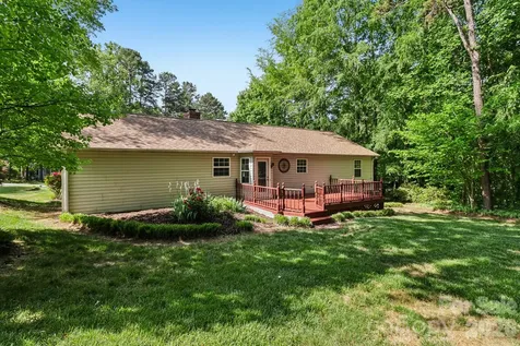 144 Mills Forest Lane Mooresville NC 28117
