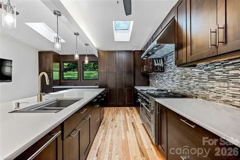 48 Merrell Road Leicester NC 28748