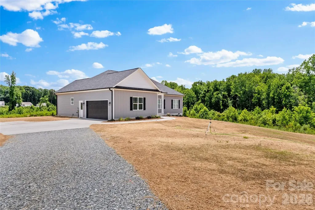 273 Stonybrook Drive Lexington NC 27295