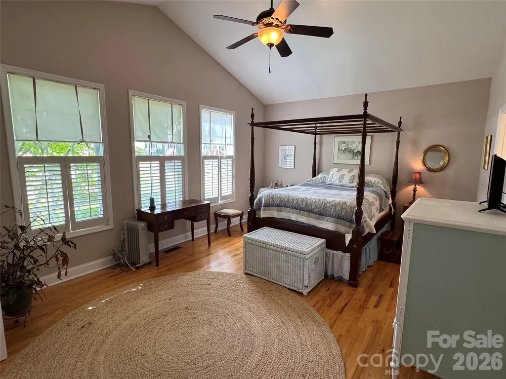 25 Copper Court Hendersonville NC 28792