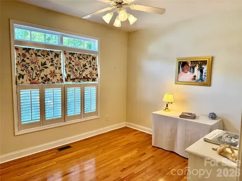 25 Copper Court Hendersonville NC 28792