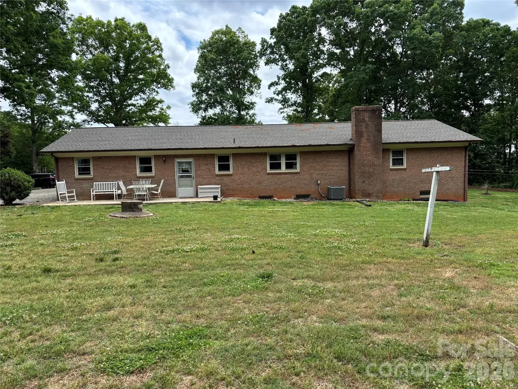 74 Miranda Drive Taylorsville NC 28681