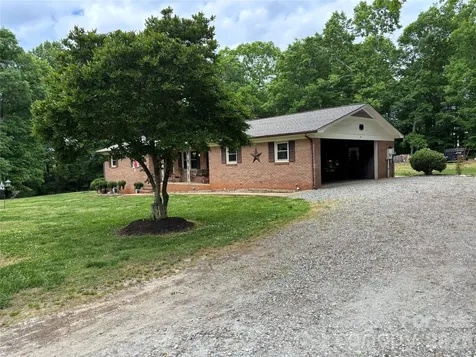 74 Miranda Drive Taylorsville NC 28681