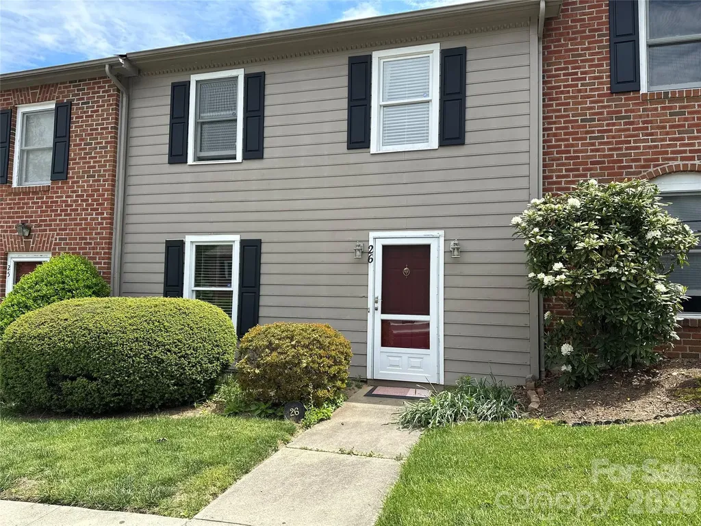 26 Sleepy Hollow Lane Swannanoa NC 28778