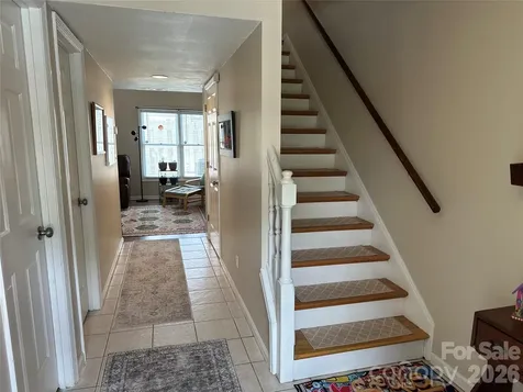 26 Sleepy Hollow Lane Swannanoa NC 28778