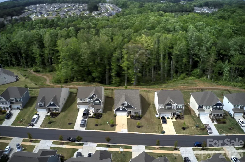 143 Dogwood Grove Place Troutman NC 28166