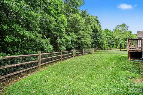 2172 Southridge Drive Belmont NC 28012