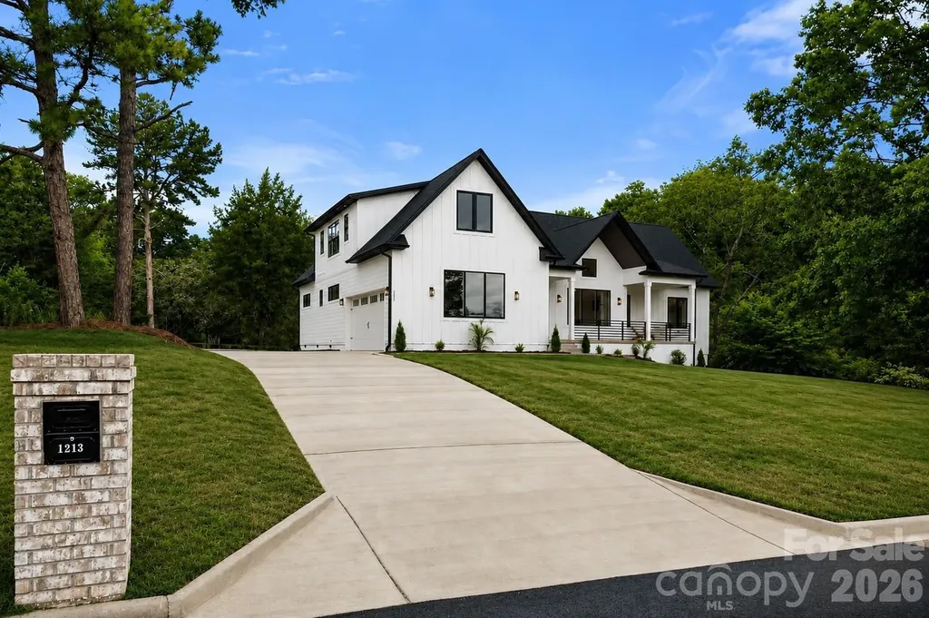 1213 Rosa Drive Monroe NC 28112