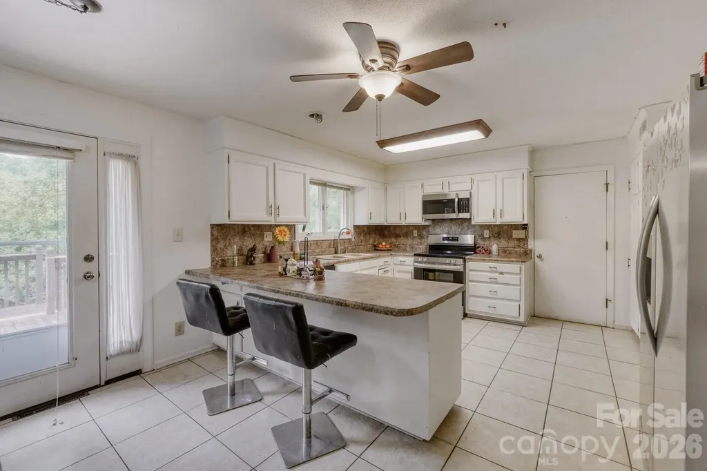 121 Edgerly Court Charlotte NC 28214