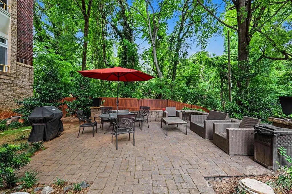 404 N Laurel Avenue Charlotte NC 28204