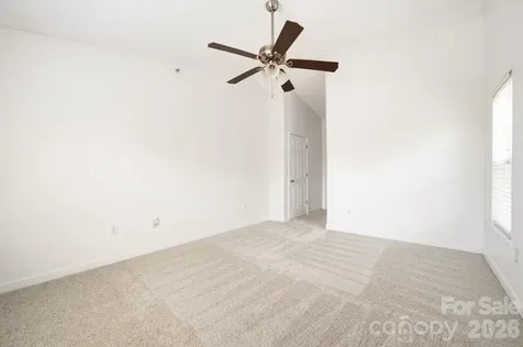9976 Hyde Glen Court Charlotte NC 28262