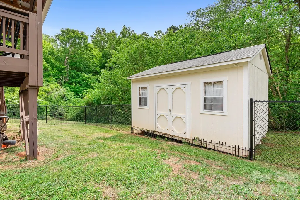 2201 Jackson Street Belmont NC 28012