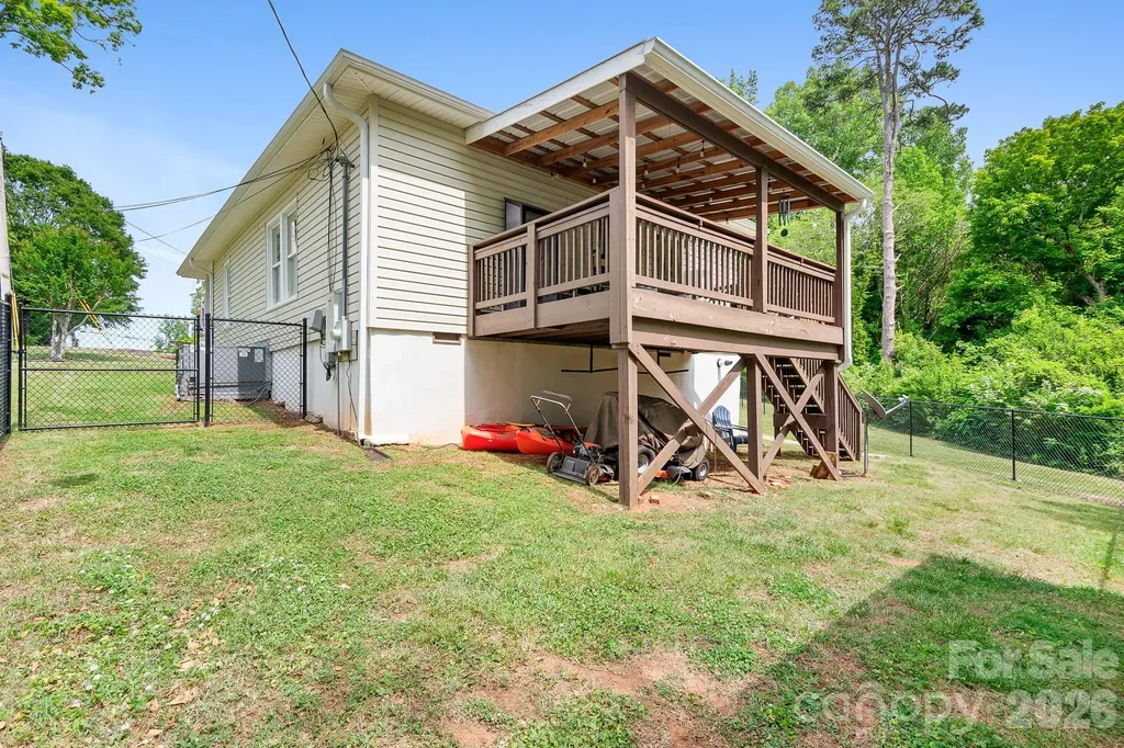 2201 Jackson Street Belmont NC 28012