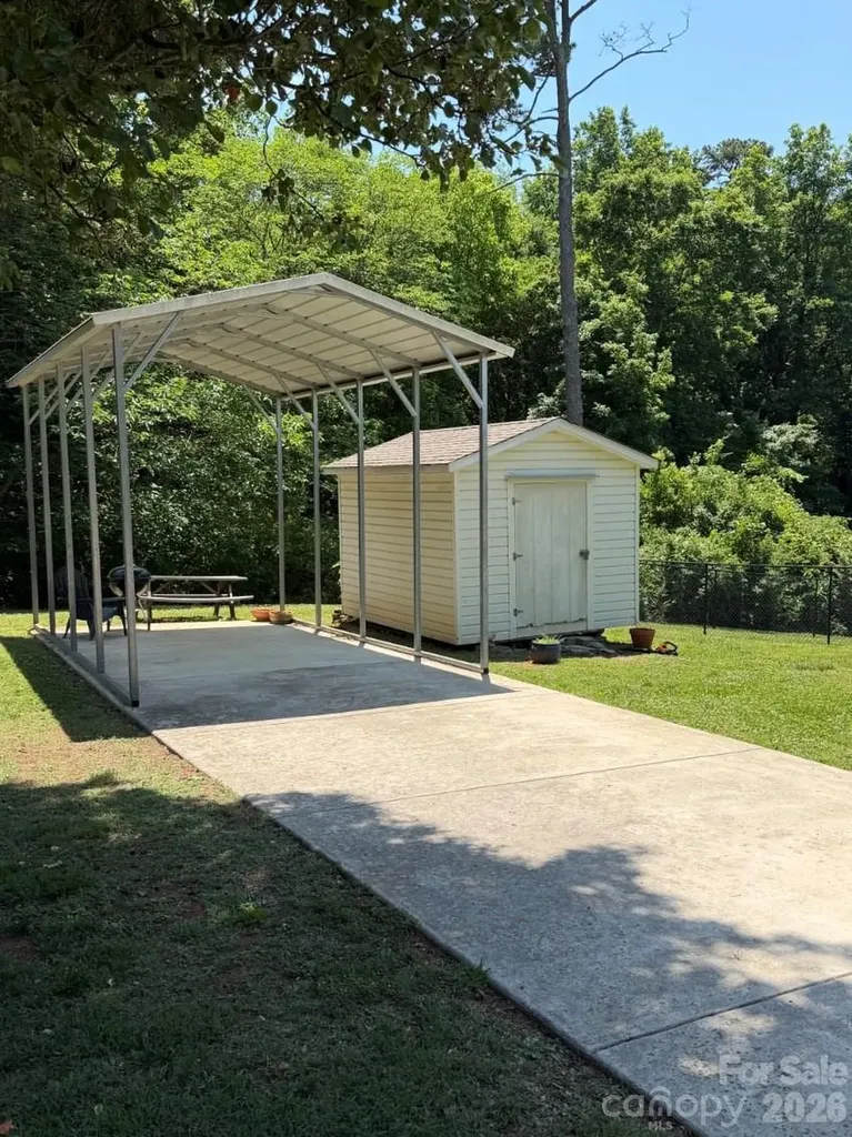 2201 Jackson Street Belmont NC 28012