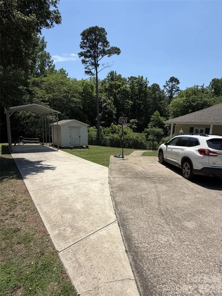2201 Jackson Street Belmont NC 28012
